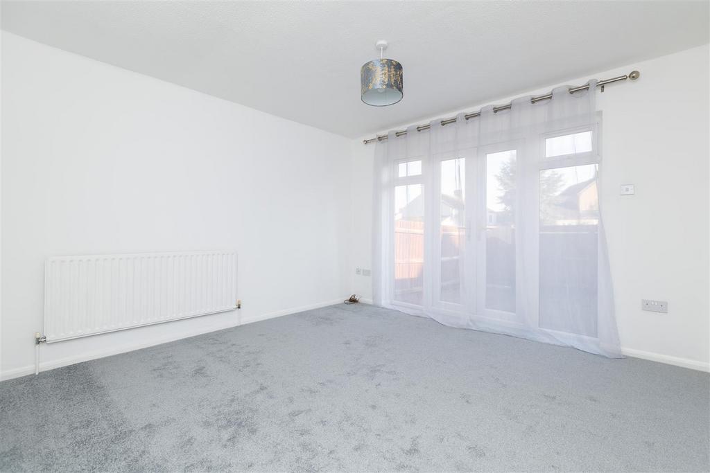 Hospital Road, Arlesey, Beds SG15 6RH 2 bed terraced house £240,000