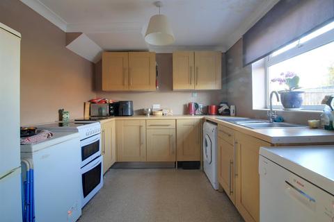5 Cartledge Close, Dereham, NR19 1PW