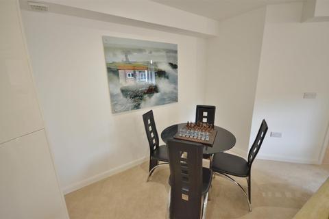 1 bedroom apartment to rent - Highview Court, Dudley Street, Luton