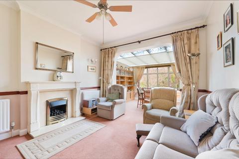 50 Manor Drive, Epsom, KT19 0ET