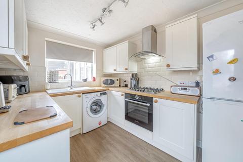 27 Blenheim Road, Coningsby, Lincoln, LN4 4TX