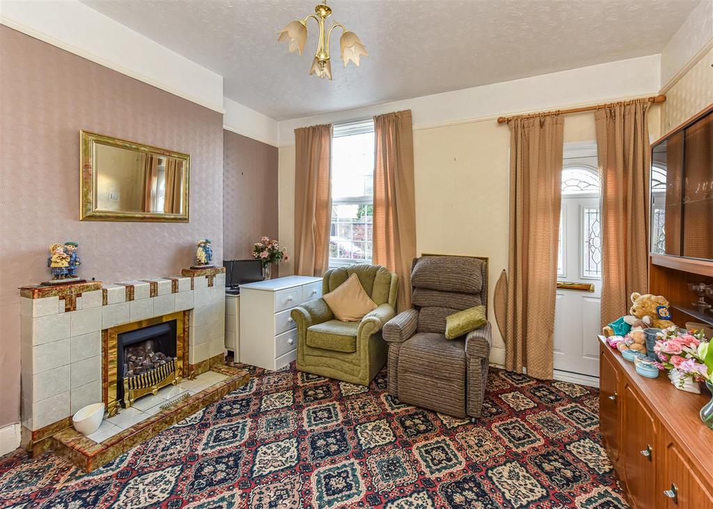 2 Shaw Lane, Albrighton, Wolverhampton 3 bed terraced house £219,950