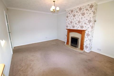 2 bedroom detached bungalow for sale - Clee Ness Drive, Humberston, Grimsby, N.E. Lincs, DN36 4XS