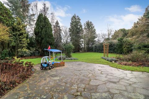 4 Blunts Hall Drive, Witham, CM8 1LZ