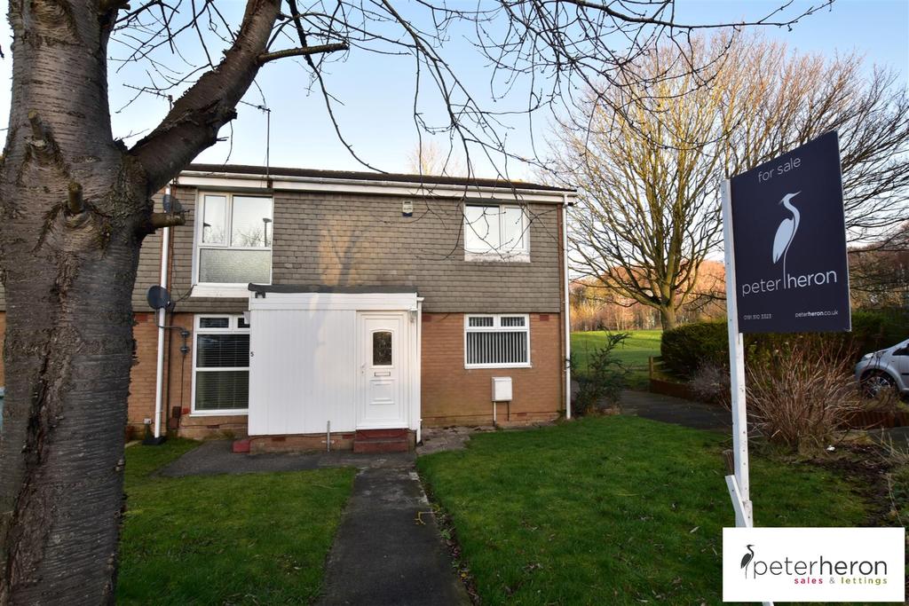 Milrig Close, Moorside, Sunderland 2 bed flat £75,000