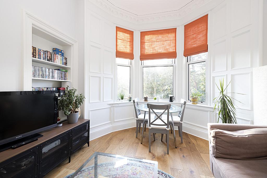 Sitting/Dining Room