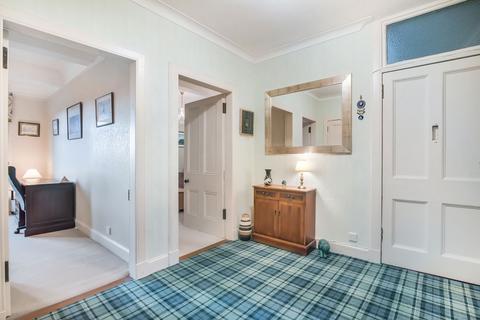 9 Hill Street, Crieff, PH7 3BU