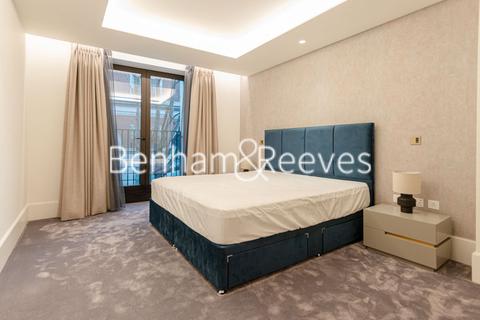 1 bedroom apartment to rent, Lancer Square, Kensington W8