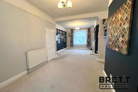 3 bedroom terraced house for sale - Gwyther Street, Pembroke Dock, Pembrokeshire. SA72 6HB