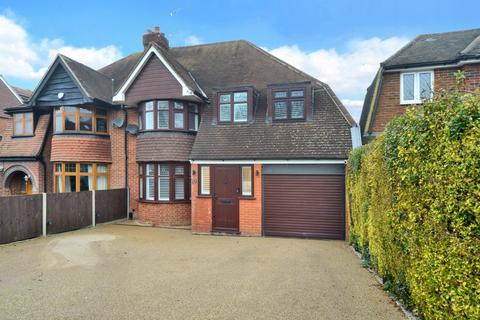 4 bedroom semi-detached house for sale - Grafton Road, Worcester Park, Surrey, KT4