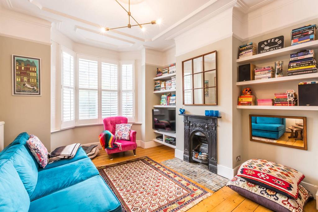 STANLEY ROAD, N11 2LD, Bounds Green... 3 bed house £2,100 pcm (£485 pw)