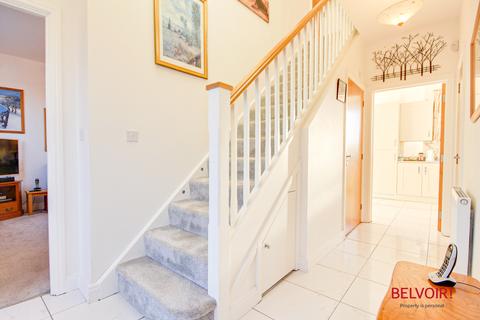 5 bedroom detached house for sale - New Dawn View, Gloucester, GL1