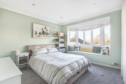 5 bedroom semi-detached house for sale - Merton Road, Harrow, Middlesex, HA2
