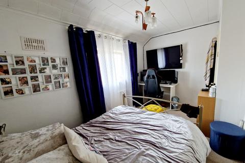 39 Broseley Road, Romford, RM3 9BD