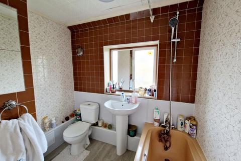 39 Broseley Road, Romford, RM3 9BD