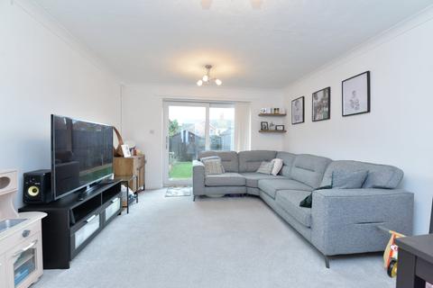 2 bedroom terraced house for sale - Champion Close, Milford On Sea, Lymington, SO41