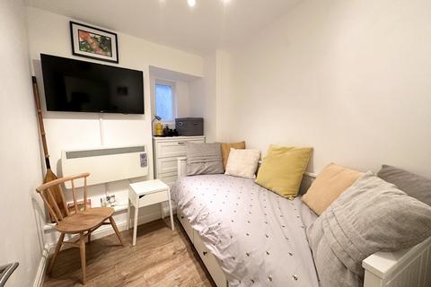 2 bedroom flat for sale, Upper Frog Street, Tenby, SA70