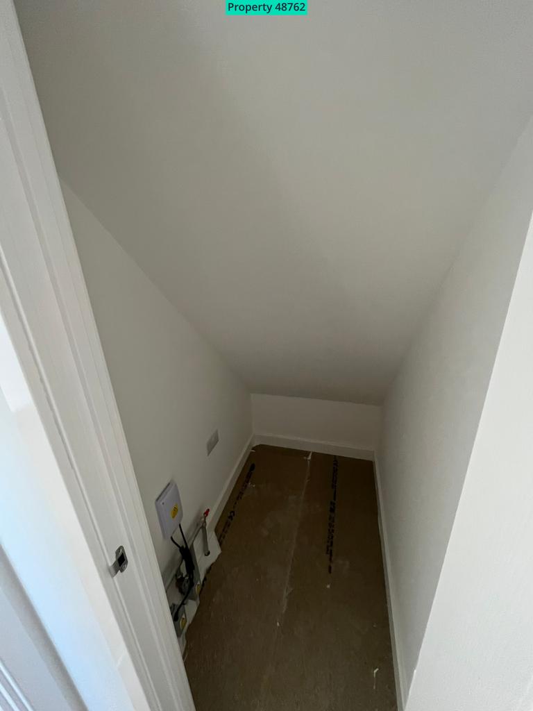 2nd Floor: Storage cupboard