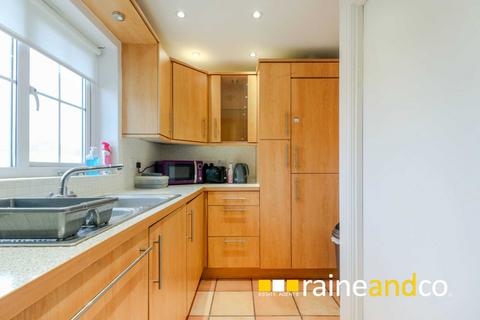 10 Dragon Road, Hatfield, AL10 9LX