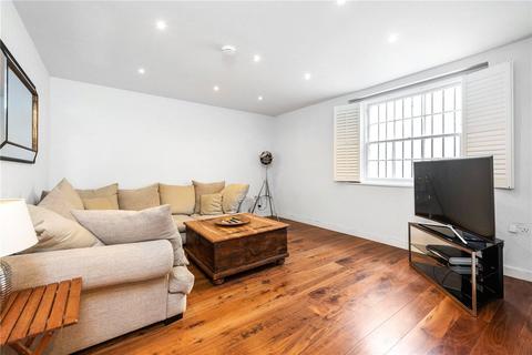 2 bedroom apartment to rent, Copenhagen Street, London, N1