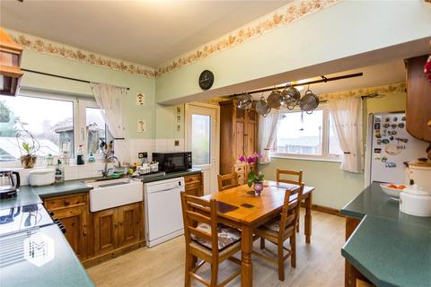 38 Greymont Road, Bury, BL9 6PN