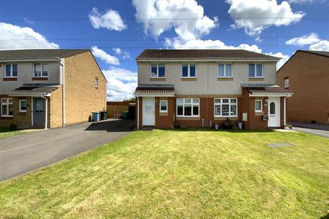 Chappelhall - 3 bedroom semi-detached house to rent