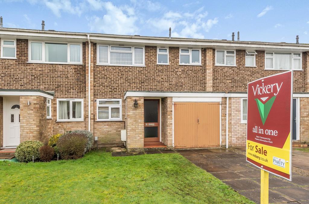 Woburn Avenue, Farnborough... 3 bed terraced house £325,000