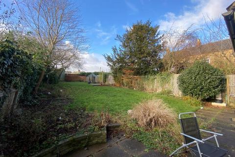 4 Bridge Meadow, Denton, Northampton, NN7 1DA