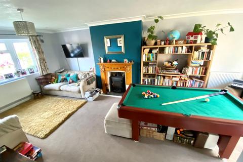 4 Bridge Meadow, Denton, Northampton, NN7 1DA