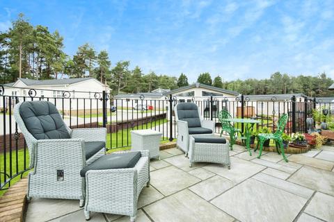 2 bedroom park home for sale, Silver Mists Park, St Leonards, Dorset, BH24