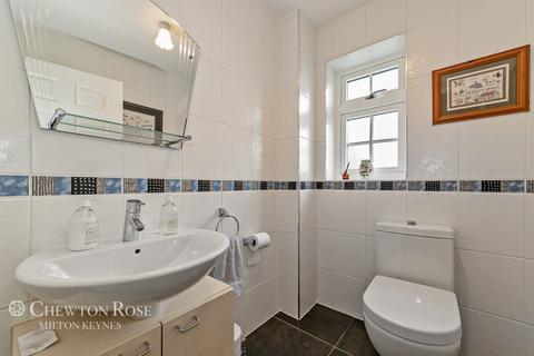 2 Battle Close, Emberton, Olney, MK46 5BT