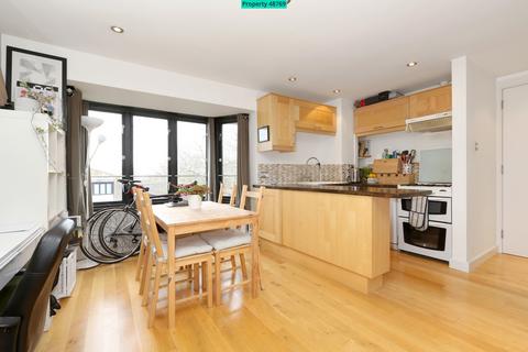 2 bedroom maisonette for sale, Rowan Walk, London, N19 5XL