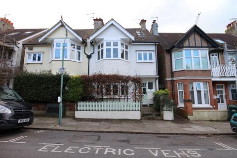 6 bedroom semi-detached house to rent, Lyndhurst Road, Hove BN3