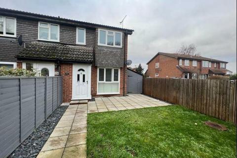 1 bedroom semi-detached house to rent, Sunbury on Thames,  Ashford,  TW15