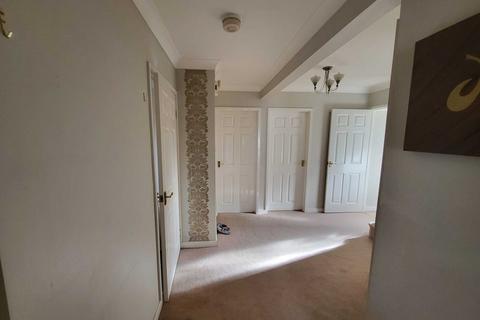 4 bedroom detached house for sale - Blenheim Drive, Dewsbury