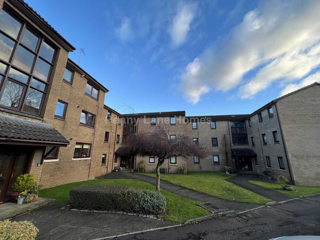 Brodie Park Avenue, Paisley 2 bed flat £750 pcm (£173 pw)