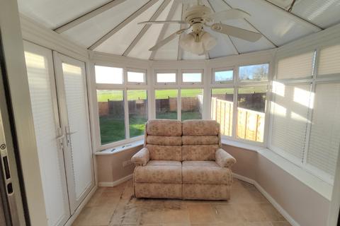 45 Chichester Lane, Hampton Magna, Warwick, CV35 8SX