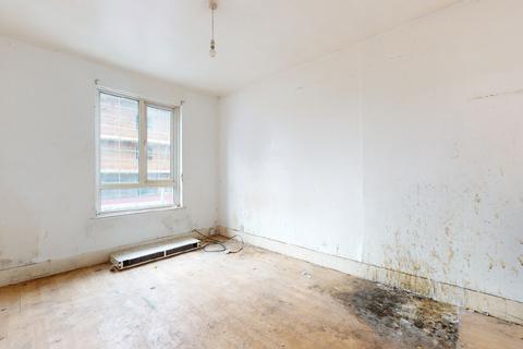 106 King Edwards Road, Barking, IG11 7TW