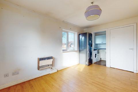 32 Galloway Close, Broxbourne, EN10 6BU
