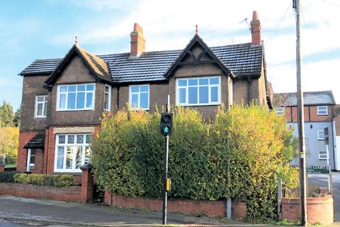 4 bedroom semi-detached house for sale - 2 Thorpe Road, Melton Mowbray, Leicestershire