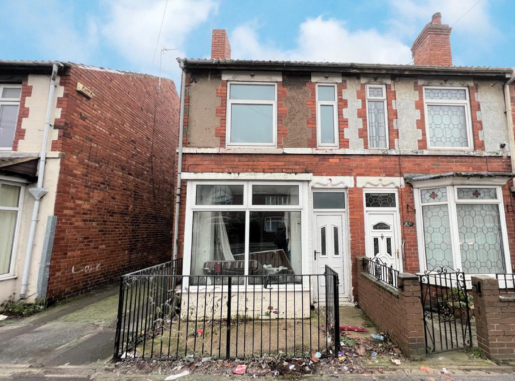 33 Tickhill Road, Maltby, Rotherham 2 bed end of terrace house £25,000