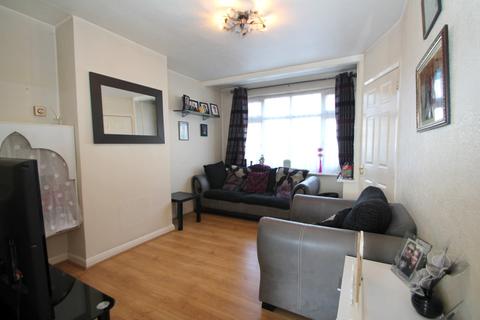 2 bedroom terraced house to rent - Osborne Avenue, Middlesex, Staines-Upon-Thames, TW19