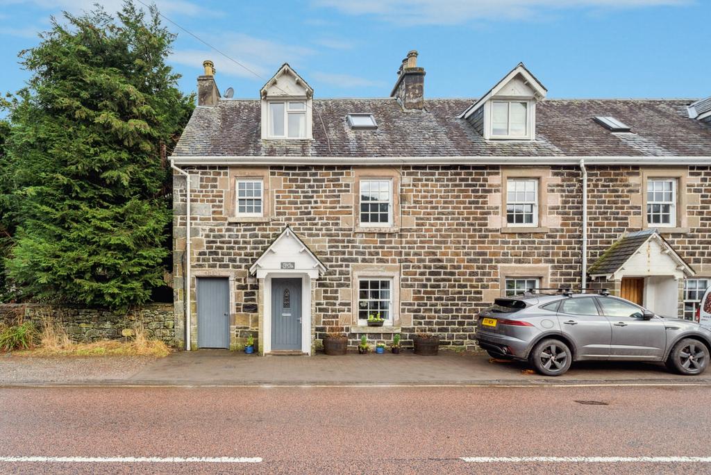 Strathyre, Callander... 3 bed end of terrace house £179,995