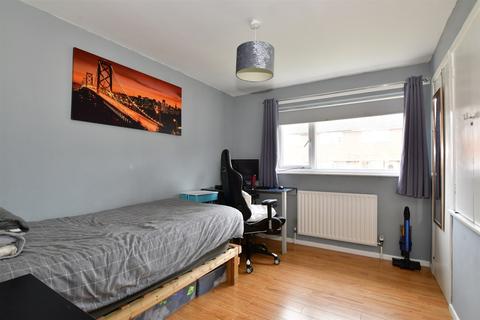 103 Bligh Way, Strood, Rochester, ME2 2XF