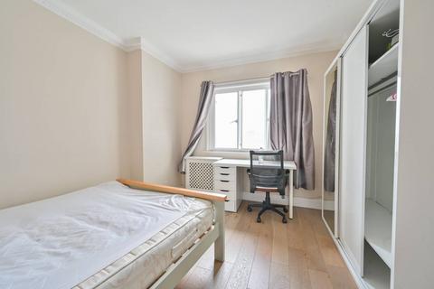 3 bedroom flat for sale, Chiltern Court, Baker Street, London, NW1