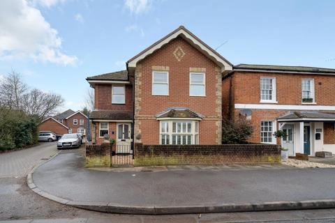 1 Anvil Close, Spencers Wood, Reading, RG7 1NL