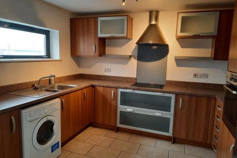2 bedroom flat to rent, St Christophers Court, Marina, Swansea. SA1 1UD