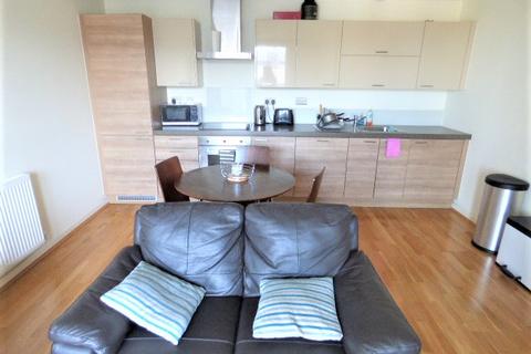 2 bedroom apartment to rent - Cavatina Point, Dancers Way, London SE8