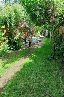 42 Hutton Village, Hutton, Brentwood, CM13 1RU
