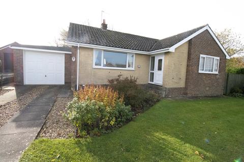 3 bedroom detached bungalow for sale - Midhope Way, Filey YO14
